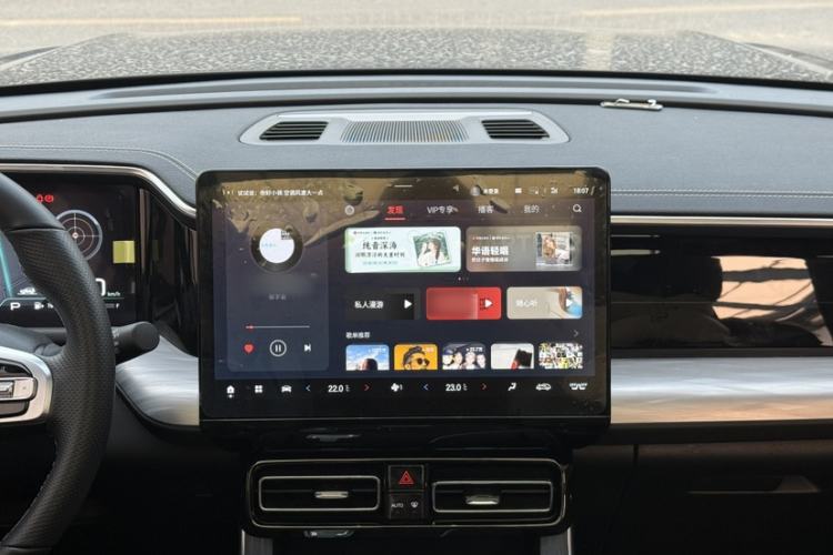 Used GAC Trumpchi GS8 2025 Linghang Series 2.0 TGDI Two-Wheel-Drive Luxury Edition 5 Seats
