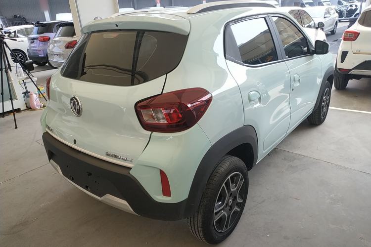 Used Dongfeng NAMMI BOX 2022 Chasing Wind Edition 331 km Standard Model Rear Right 45 Deg