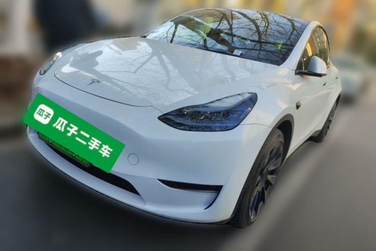 Used Tesla Model Y 2024 Long-Range All-Wheel-Drive Version