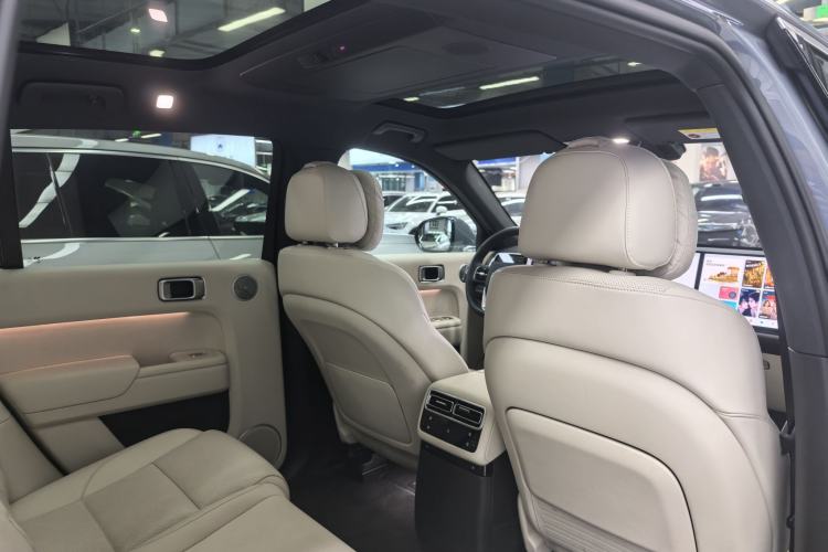 Used Li Auto L7 2025 Ultra Smart Refreshed Edition Interior 7