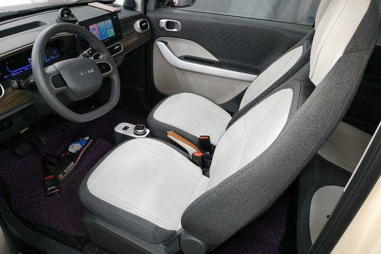 Used Geely Galaxy Panda 2025 210 km – Yuanqi Bear Left Front Seat