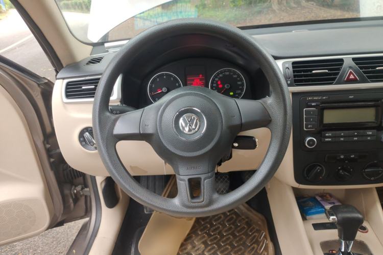 Used Volkswagen Bora 2012 1.6L Automatic Fashion Edition
