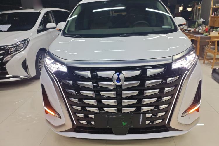 Used Denza D9 2022 DM-i 970 Four-Wheel Drive Flagship Model