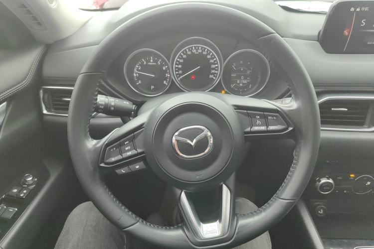 Used Mazda CX-5 2017 2.0L Automatic 2WD Smart Enjoyment Version China V Standard Steering Wheel