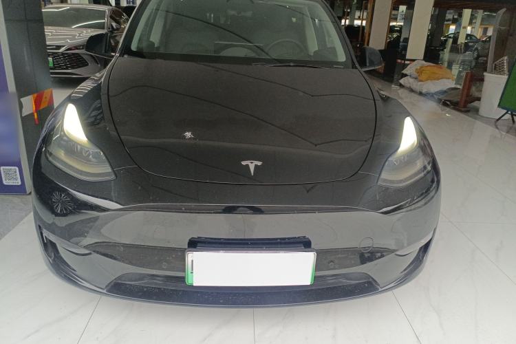 Used Tesla Model Y 2021 Long-Range All-Wheel-Drive Version