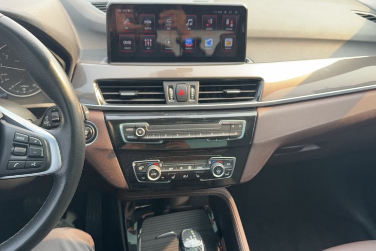 Used BMW X1 2018 sDrive18Li Luxury Model