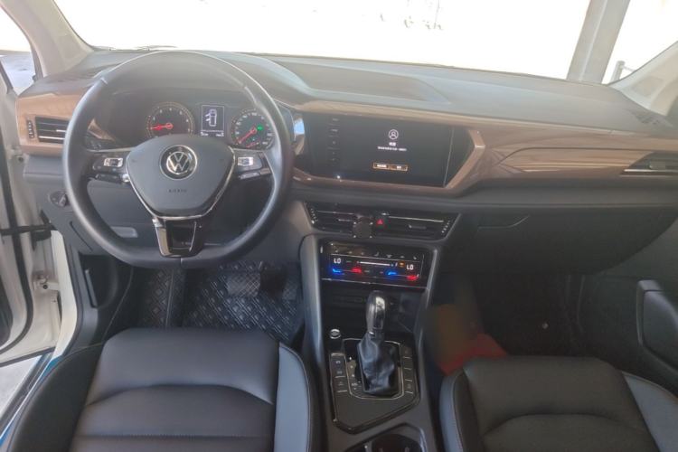 Used Volkswagen Tharu 2021 280TSI Two-Wheel-Drive Luxury Plus Edition
