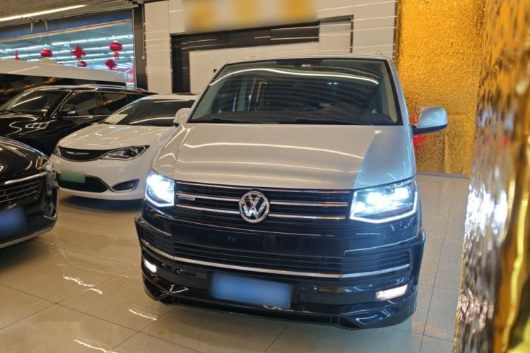 Used Volkswagen Caravelle 2018 2.0 TSI 4x4 Luxury Edition 7-Seater