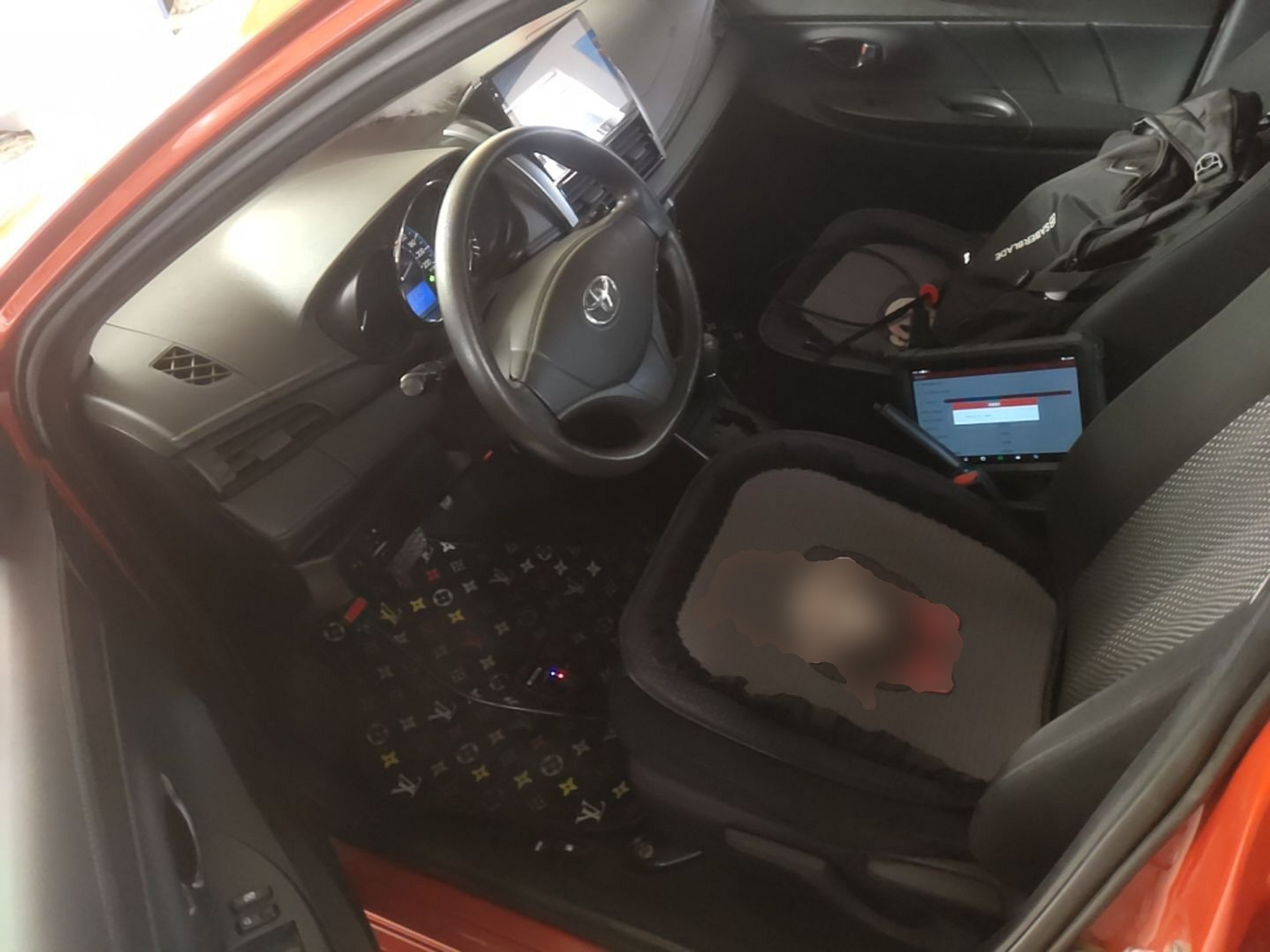 Interior delantero