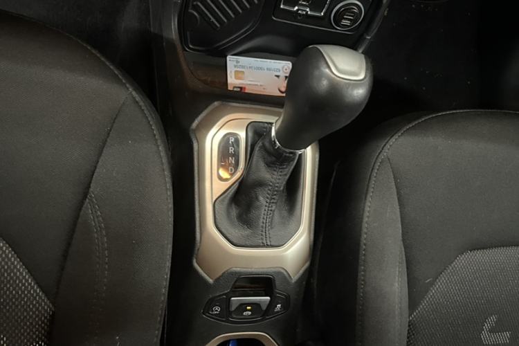 Used Jeep Renegade 2018 Connected Large Screen Version 180T Automatic Kinetic Edition+