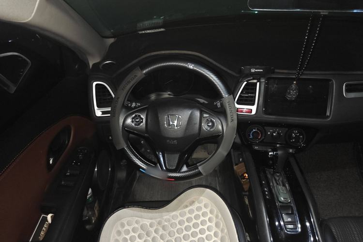 Used Honda Vezel 2017 1.8L CVT Front-Wheel Drive Pioneer Edition