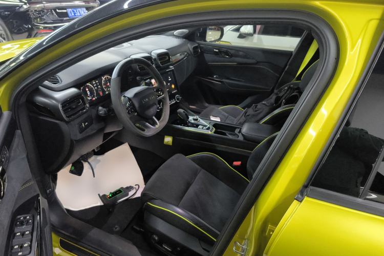 Used Lynk & Co 03 2021 03+ 2.0TD Automatic Wind-Chasing Edition
