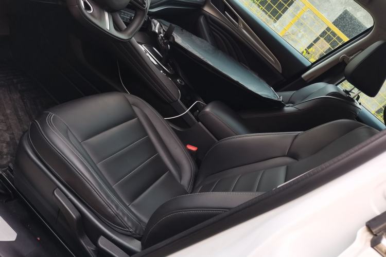 Used Haval F7 2019 1.5T Two-Wheel Drive i-Type China V Standard Left Front Seat