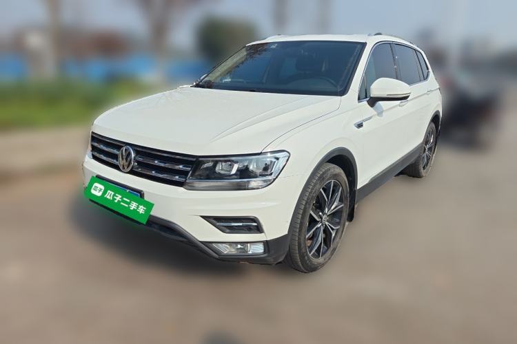 Used Volkswagen Tiguan L 2020 330TSI Automatic Two-Wheel Drive Smart Luxury Edition China VI Standard