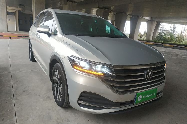 Used Volkswagen Viloran 2020 330TSI Luxury Edition
