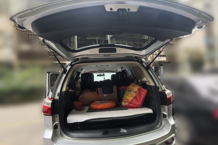 Used Isuzu mu-X 2020 1.9T Diesel Automatic 4x4 Jingyue Edition 5 Seats China VI Standard
