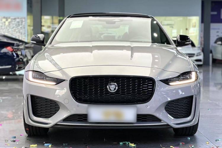 Used Jaguar XEL 2025 2.0T 250 PS R-DYNAMIC 90th Anniversary Edition