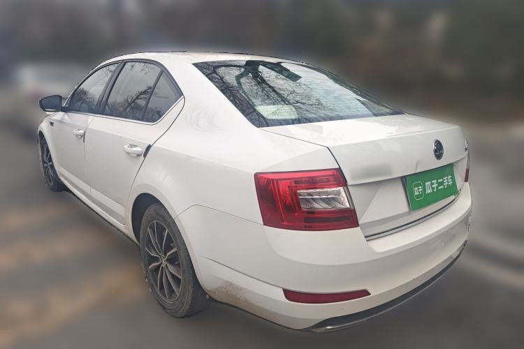 Used Skoda Octavia 2016 1.6L Automatic Smart Drive Edition