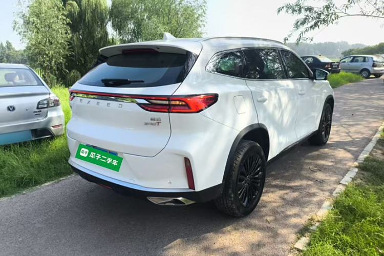 Used EXEED Lingyun 2024 300T Two-Wheel Drive Starlight Edition
