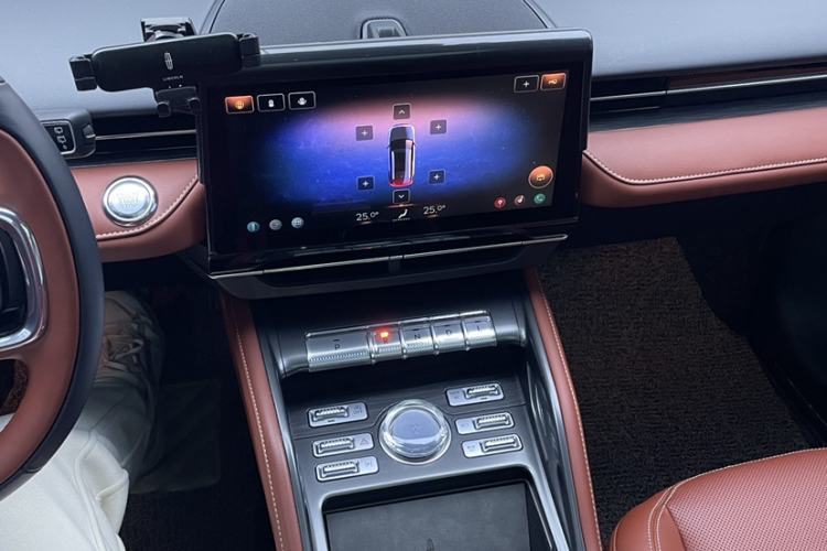 Used Lincoln Nautilus 2025 2.0T Four-Wheel Drive Luxury Edition
