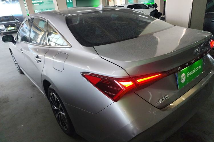 Used Toyota Avalon 2022 2.0L Luxury Edition