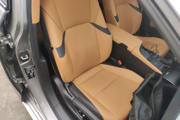 Used Lexus ES 2021 300h Excellence Edition