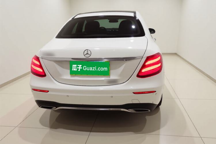 Used Mercedes-Benz E-Class 2019 E 300 L Sporty and Stylish Model
