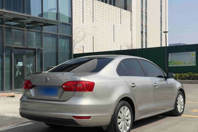 Used Volkswagen Sagitar 2014 Revised Version 1.6L Automatic Comfort Edition Exterior 4