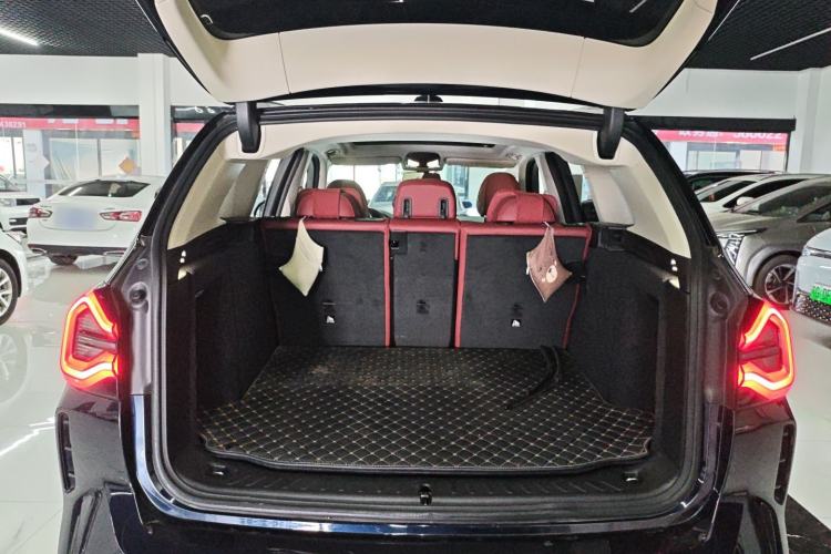 Used BMW X3 2022 Facelift xDrive30i Luxury Edition M Night Edition Package Trunk