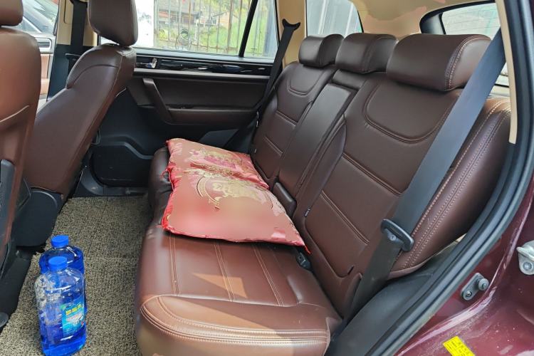 Used Yema T70 2016 Upgraded Model 1.5T Manual Leading Version
