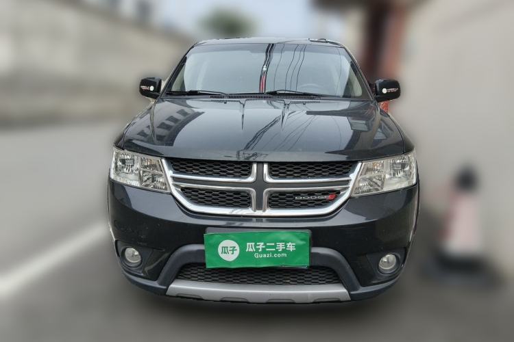 Used Dodge Journey 2013 2.4L Two-Wheel Drive Luxury Version