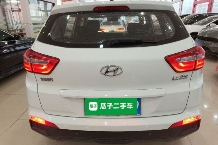 Used Hyundai ix25 2015 1.6L Automatic Two-Wheel Drive Fashionable GS Model Rear