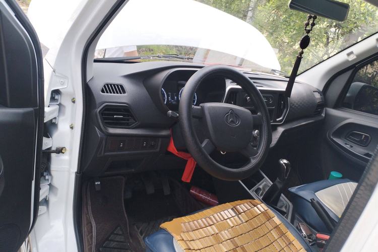 Used CHANGAN KAICHENG Ruixing M60 2023 1.6L CNG Comfort Van 2 Seats