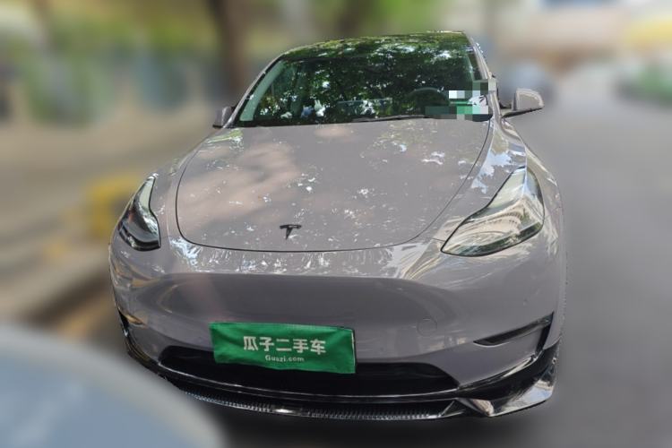 Used Tesla Model Y 2021 Long-Range All-Wheel-Drive Version Front