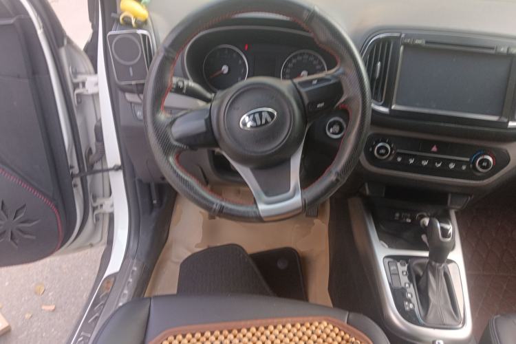 Used Kia KX3 2015 1.6L Automatic Special Steering Wheel