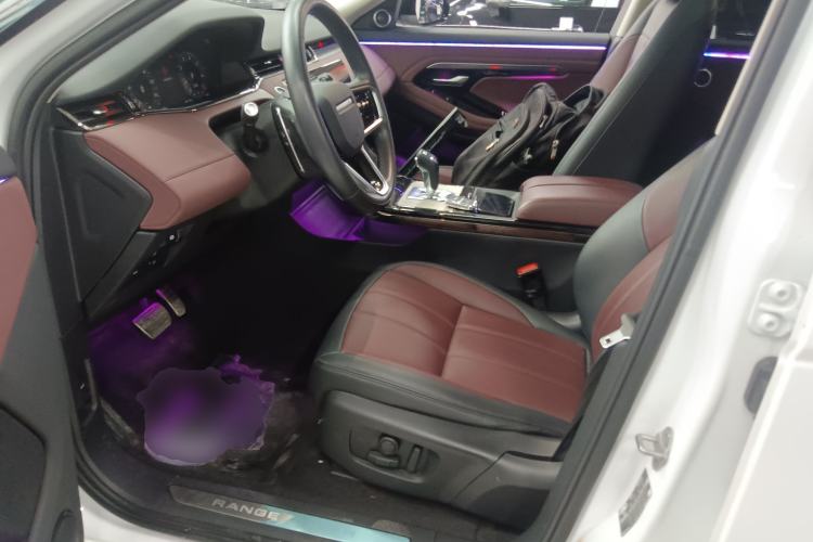 Used Land Rover Range Evoque 2023 Aurora L 249 PS Luxury Edition Left Front Seat