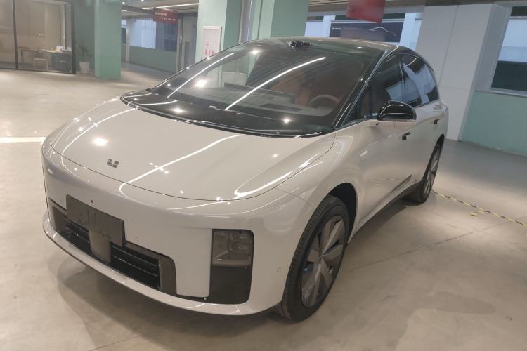 Used Li Auto Li Auto i8 2025 Model Standard Version