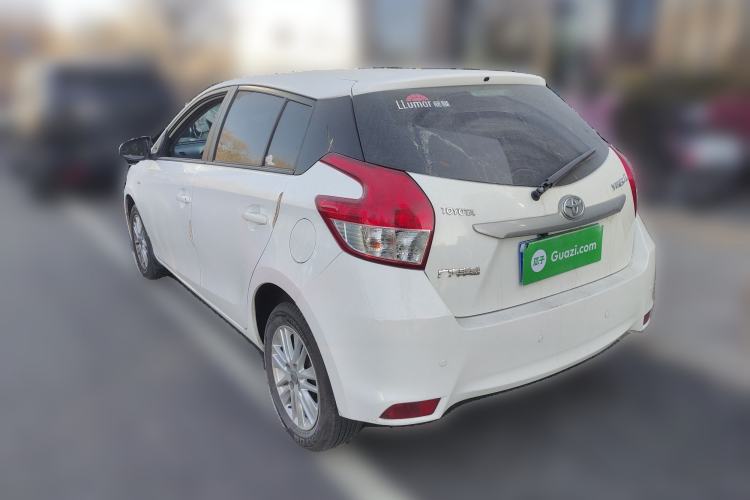 Used Toyota YARiS L Zhi Xuan 2015 1.5E Automatic Charm Edition
