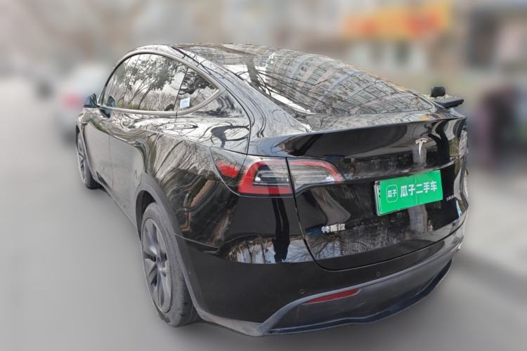 Used Tesla Model Y 2023 Rear-Wheel-Drive Version Exterior 3