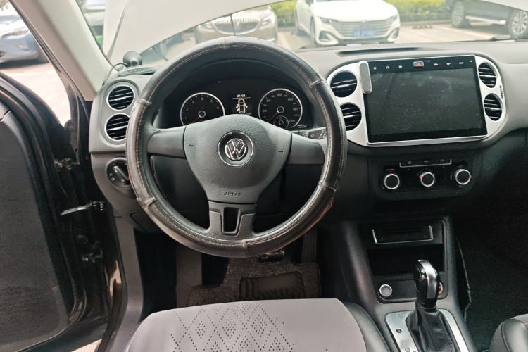 Used Volkswagen Tiguan 2015 1.8TSI Automatic Two-Wheel Drive Trend Edition Steering Wheel