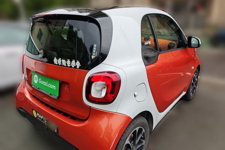 Used smart fortwo 2015 1.0L 52 kW Hardtop Passion Edition Rear Right 45 Deg