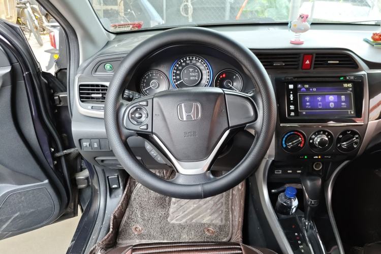 Used Honda Crider 2013 1.8L automatic luxury edition