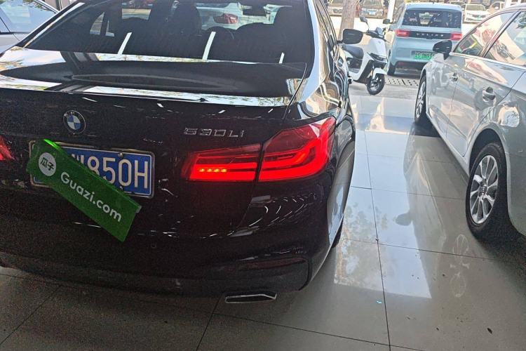 Used BMW 5 Series 2018 Restyled 530Li Luxury Edition M Sport Package
