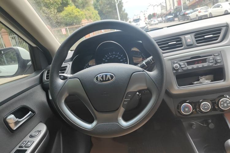 Used Kia K2 2015 Sedan 1.4L MT GLS Steering Wheel