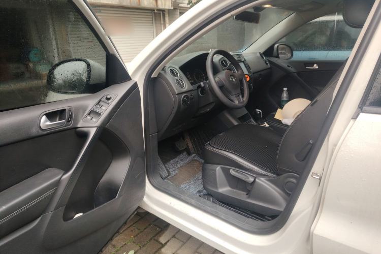 Used Volkswagen Tiguan L 2016 300TSI Automatic Two-Wheel Drive Trend Edition