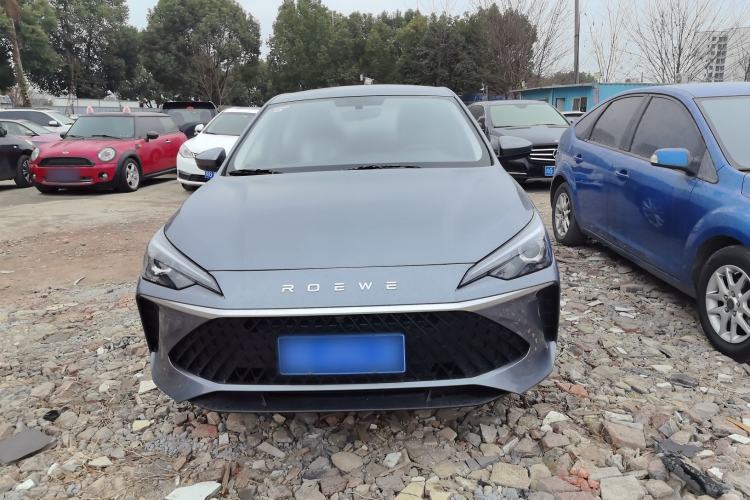 Used Roewe i5 2026 Model 1.5L Manual Comfort Version
