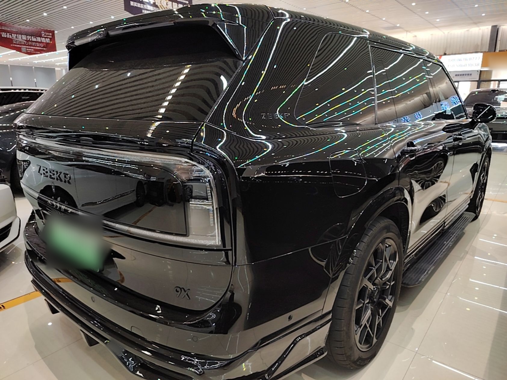 Zeekr 9X 2025 Moon Black Edition 70kWh — снимка 6