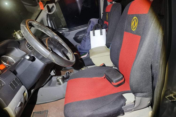 Used FORTHING Lingzhi 2013 V3 1.5L 7-Seater Standard Model II
