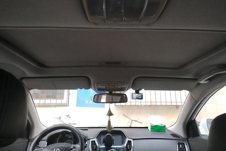 Used Huatai Santa Fe 2015 1.5T Gasoline Manual Two-Wheel Drive Luxury Model Headliner