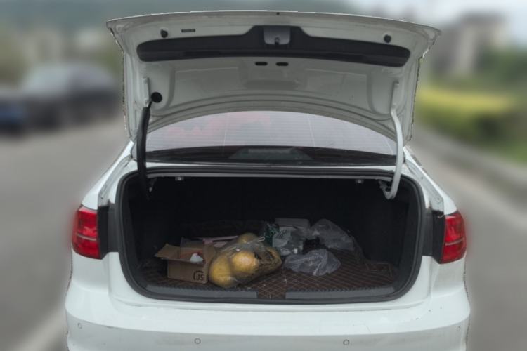 Used Volkswagen Sagitar 2018 280TSI DSG Ignite Edition Trunk